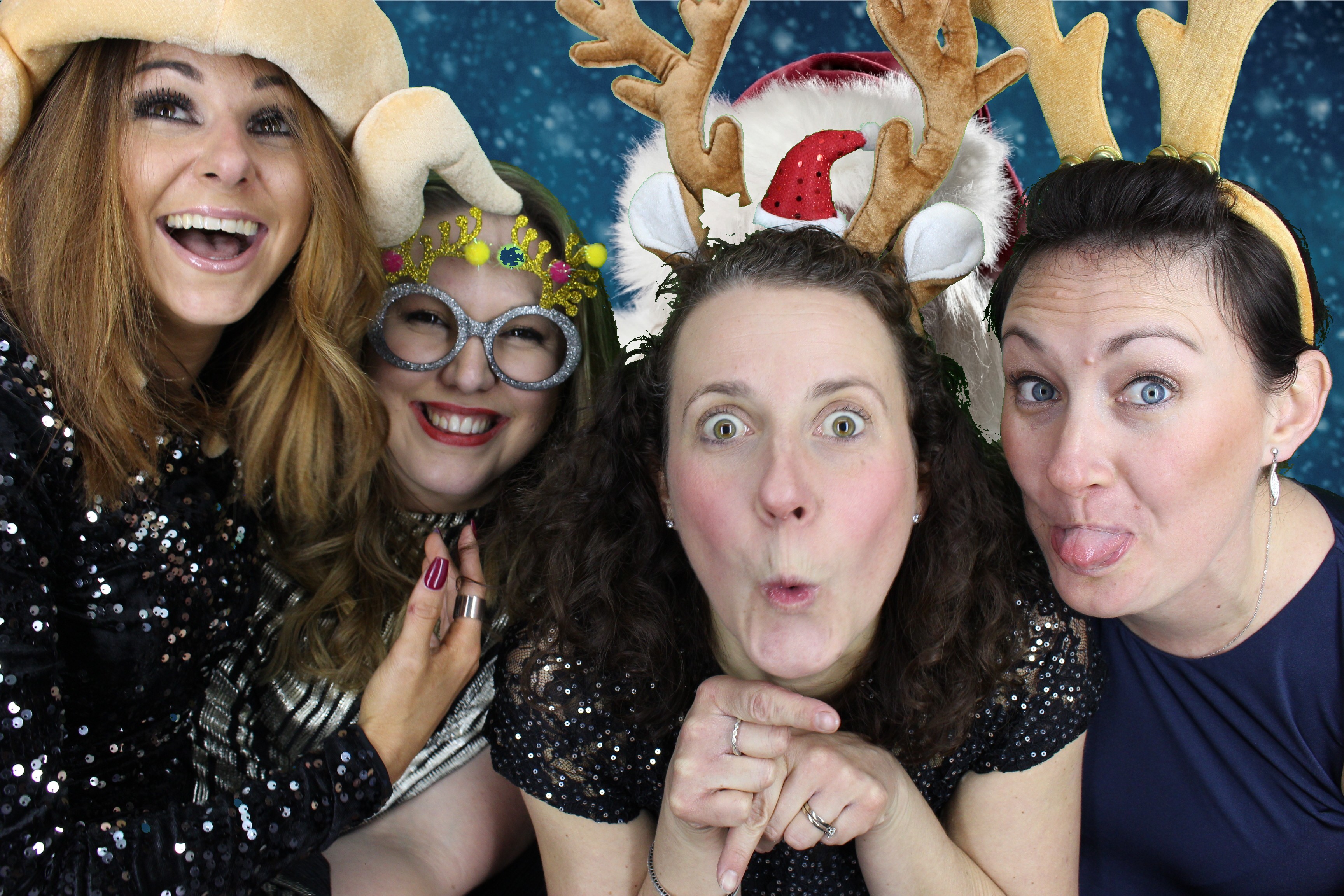Aster Christmas Party  | View more photos from the event at gallery.myphotoboothexperience.co.uk/u/MyPhotoBoothExperienceLtd/Aster-Christmas-Party